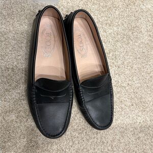 Tod's Black Leather Rubber-Pebble Driving Loafers